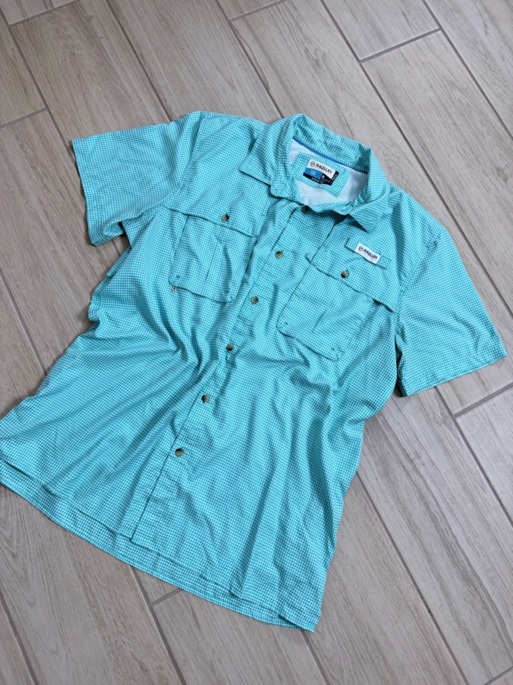 Magellan Outdoors Fish Gear Ventilated Fishing Shirt XL Aqua Blue Check UPF 30